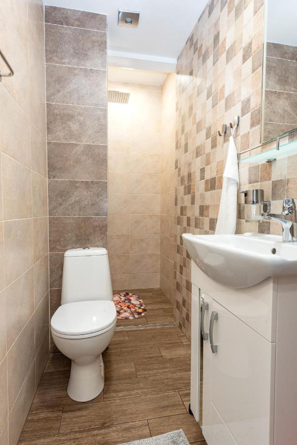 Downtown Apartment Burgas Bagian luar foto